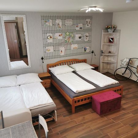Bee You Apartman Гайдусобосло Екстер'єр фото