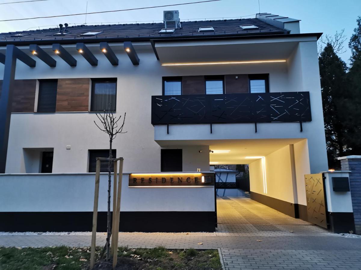 Bee You Apartman Гайдусобосло Екстер'єр фото