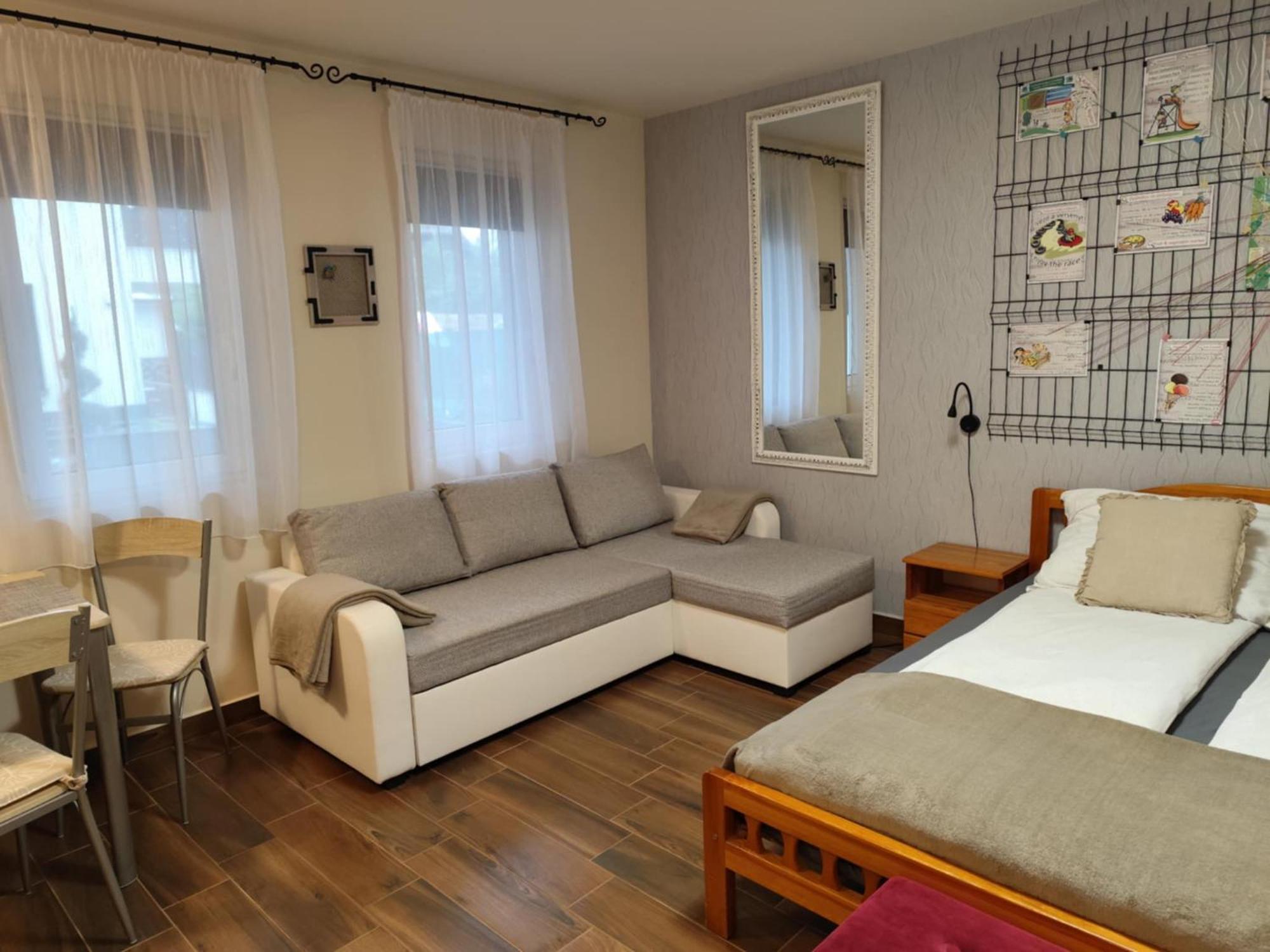 Bee You Apartman Гайдусобосло Екстер'єр фото